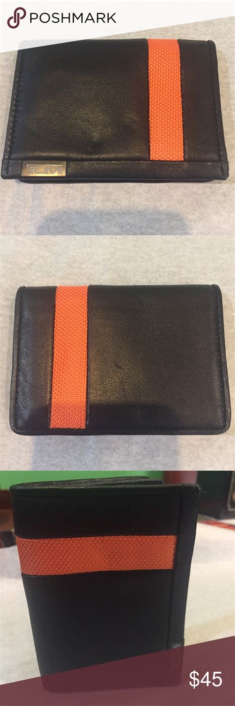 tumi business card holder